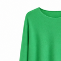 Frühlingsgrüner Feinstrick-Pullover