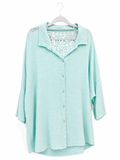 Oversize Musselin-Bluse mit Häkelspitze Rücken